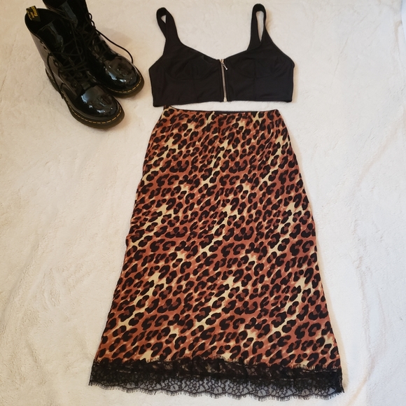 Urban outfitters leopard midi slip skirt - Picture 5 of 6